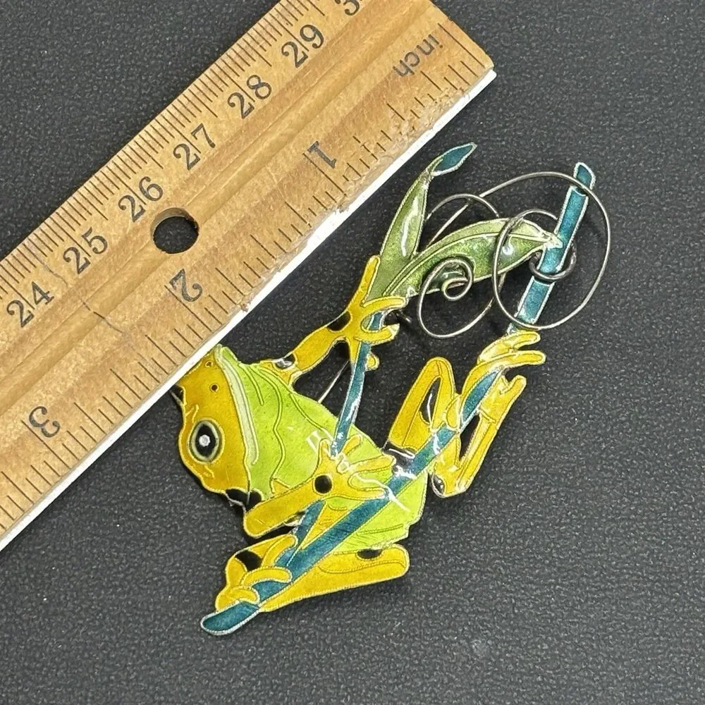 Vintage Large Zarah Green Frog Enamel on Sterling Silver 925 Brooch